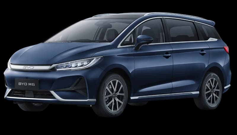 BYD M6 di showroom BYD BIPO Serpong